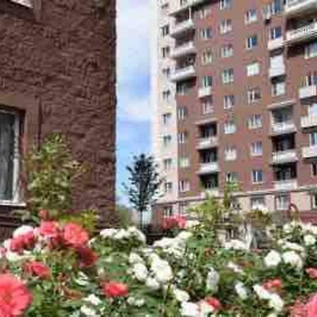 Уютная Квартира В Центре Возле Адк Алма Ата Екстериор снимка